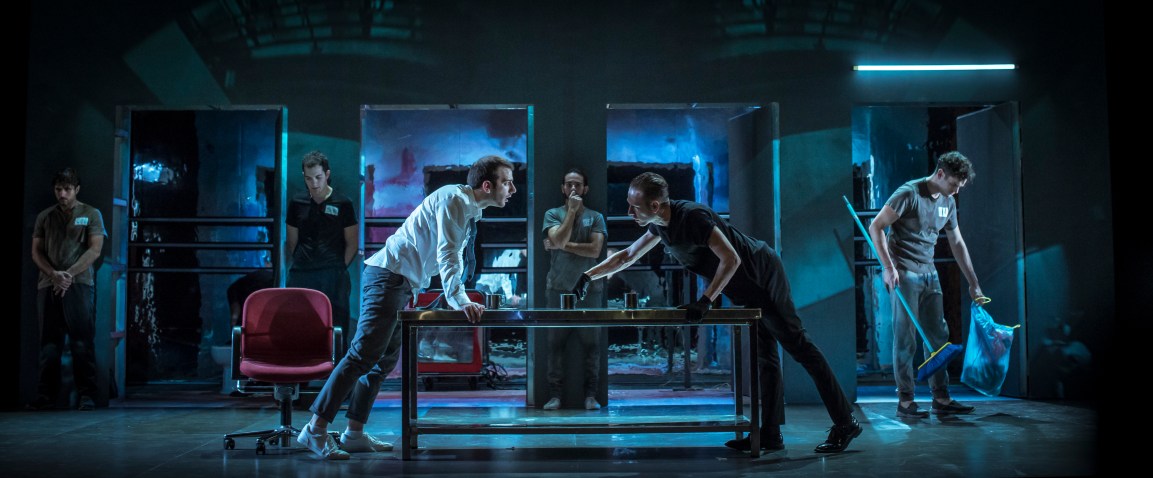 En la fundación - 02